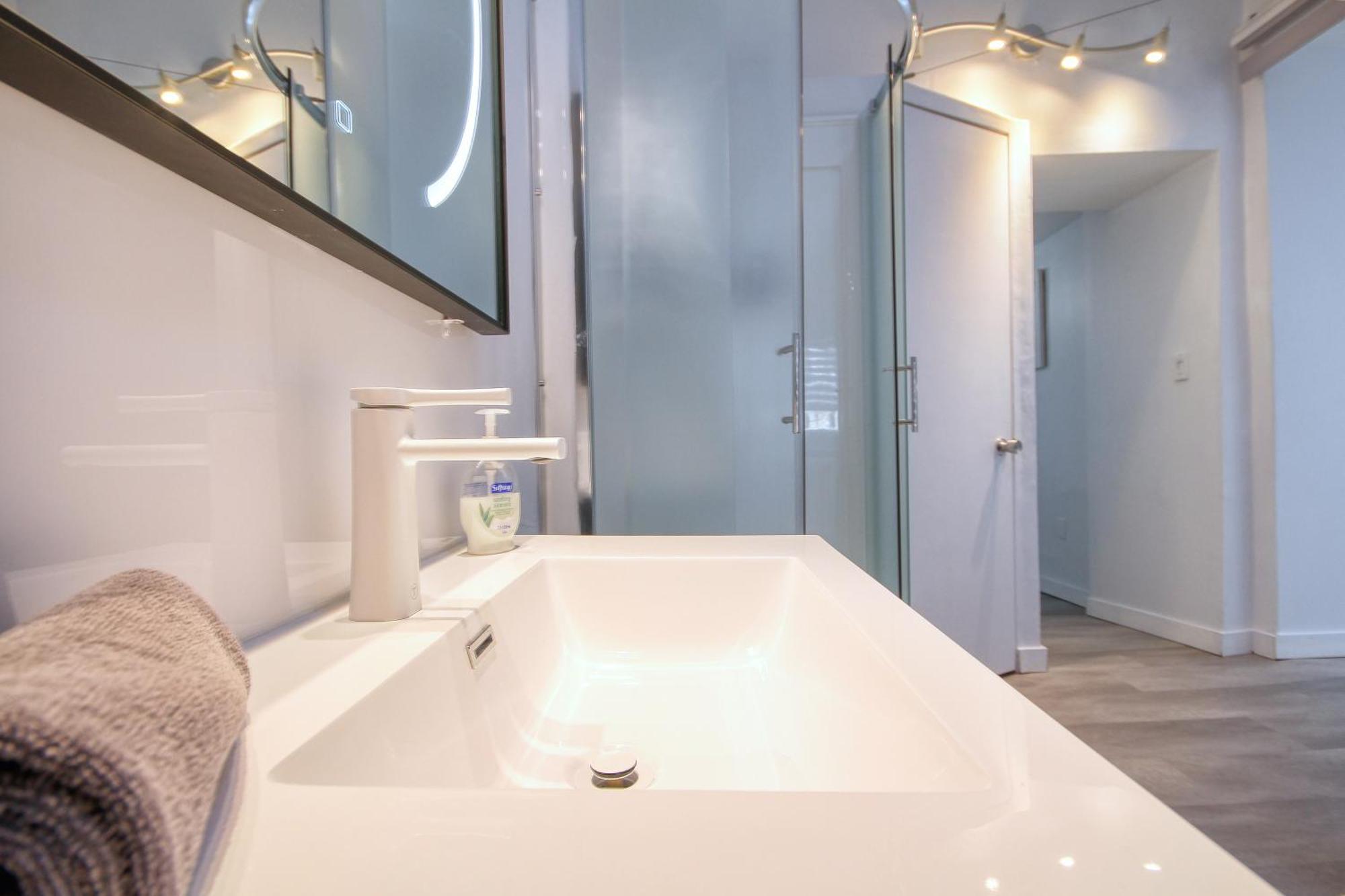 Quebec Grand Appartement By Hebergements Dcl 외부 사진